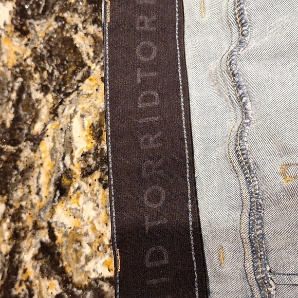 Q women's Torrid solid blue stretch dungaree capris size 30XS - Picture 7 of 7